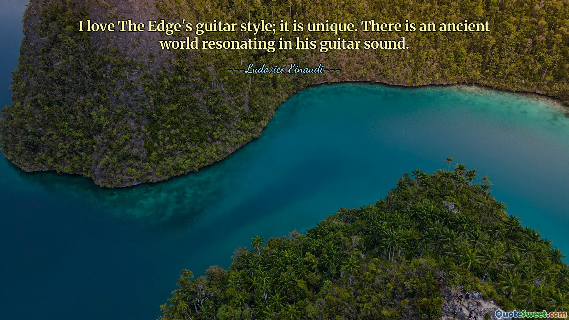 أنا أحب أسلوب الغيتار في The Edge. إنها فريدة من نوعها. هناك عالم قديم يتردد صداه في صوت جيتاره.