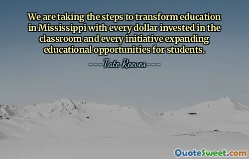 Estamos tomando medidas para transformar la educación en Mississippi con cada dólar invertido en las aulas y cada iniciativa que amplía las oportunidades educativas para los estudiantes.