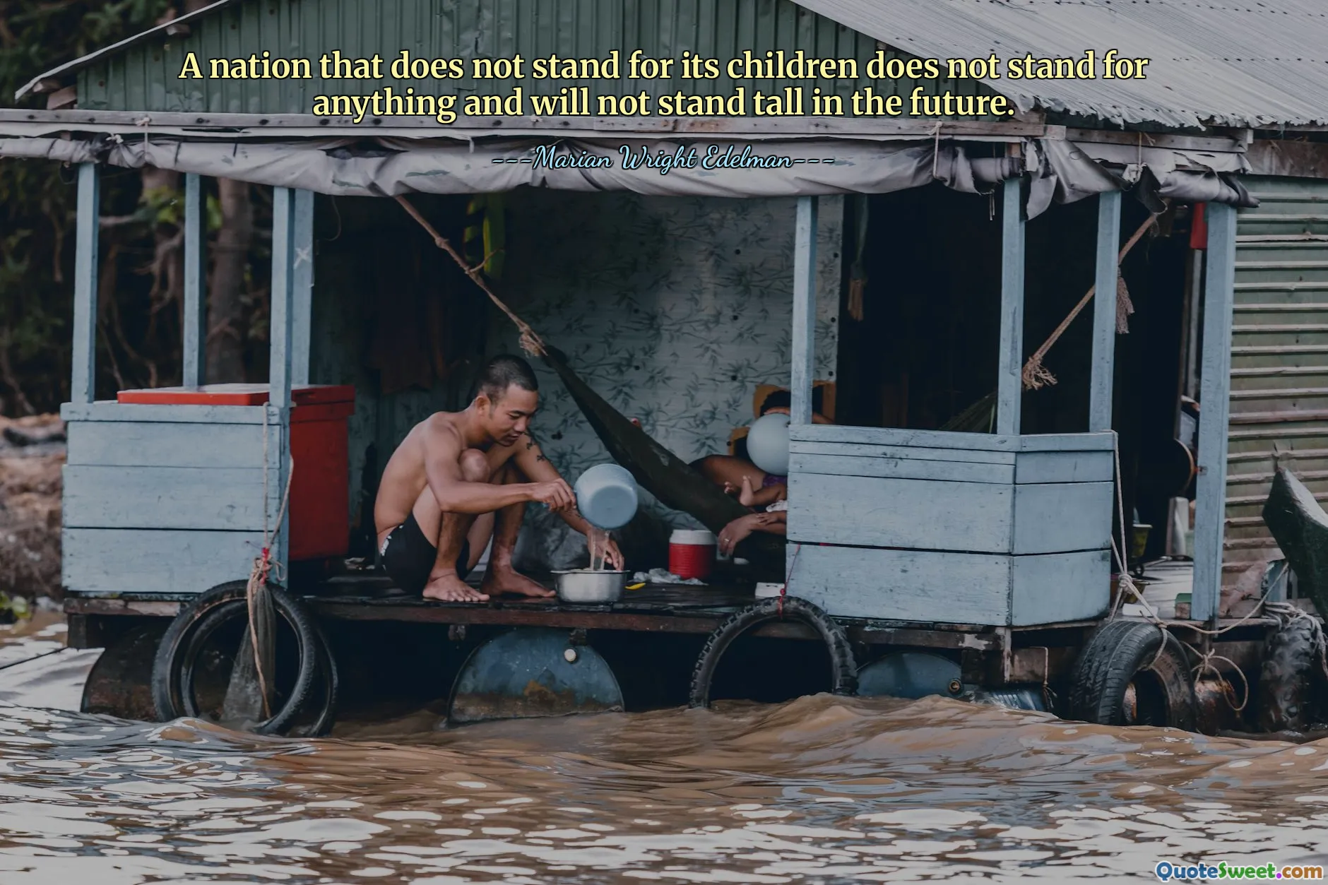 一个不为子孙后代立下汗马功劳的民族，就没有任何立身之本，未来也无法屹立不倒。