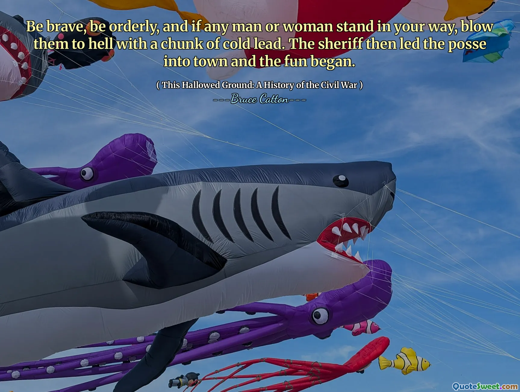 勇敢に、秩序ある、そしてあなたの邪魔をしている人や女性があなたの邪魔をしているなら、冷たいリードの塊で彼らを地獄に吹き飛ばしてください。その後、保安官は集団を町に導き、楽しみが始まりました。