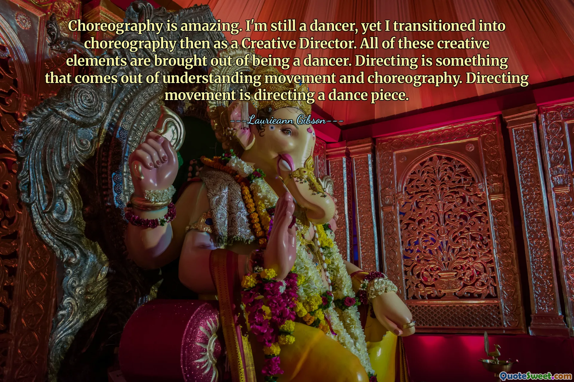 Choreografie je úžasná. Stále jsem tanečník, ale do choreografie jsem přešel tehdy jako kreativní ředitel. Všechny tyto kreativní prvky vycházejí z tanečnice. Režie je něco, co vychází z pochopení pohybu a choreografie. Režie pohybu je režie tanečního kusu.