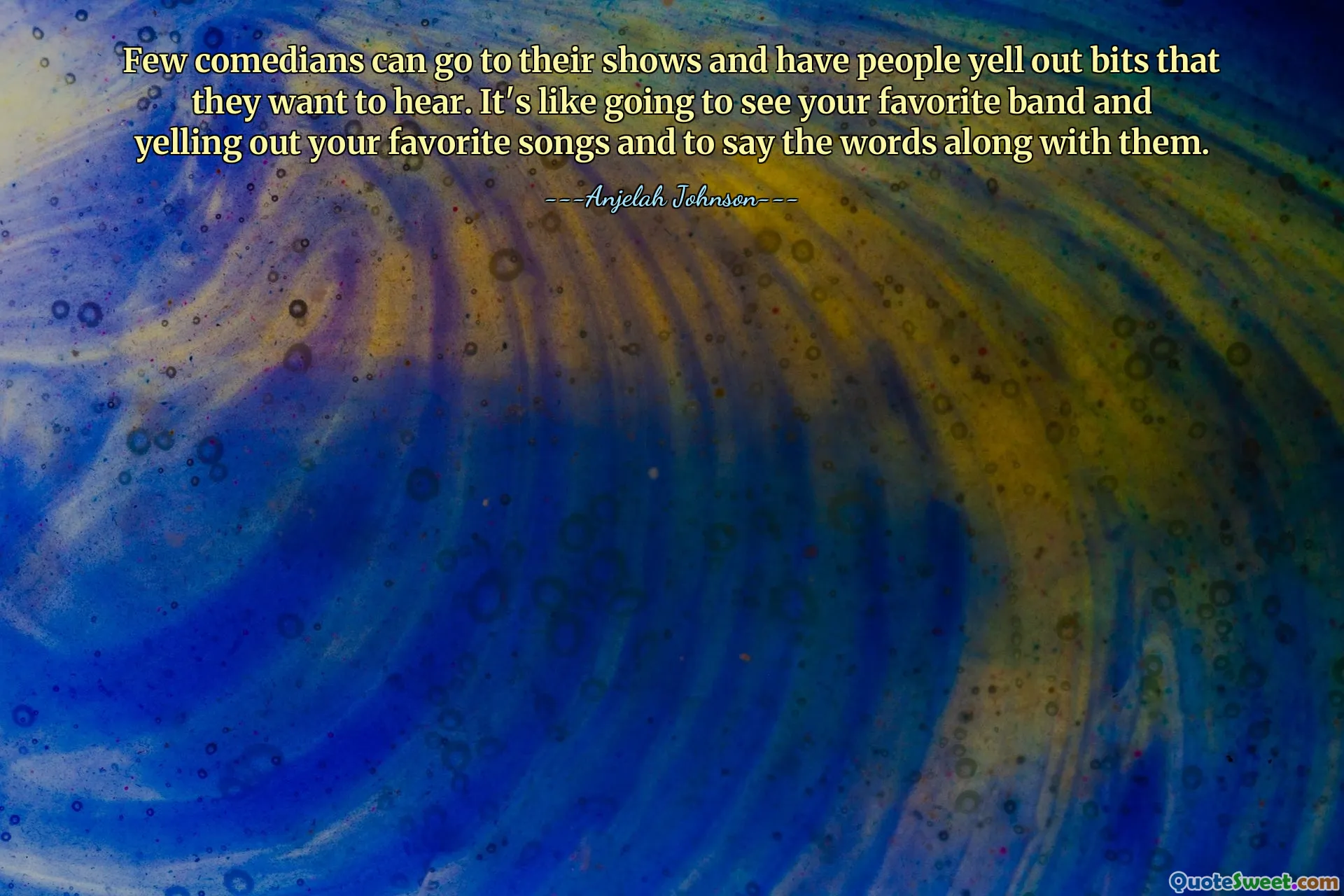 Hanya sedikit komedian yang bisa menghadiri pertunjukannya dan meminta orang-orang meneriakkan hal-hal yang ingin mereka dengar. Ini seperti pergi melihat band favorit Anda dan meneriakkan lagu favorit Anda serta mengucapkan liriknya bersama mereka.