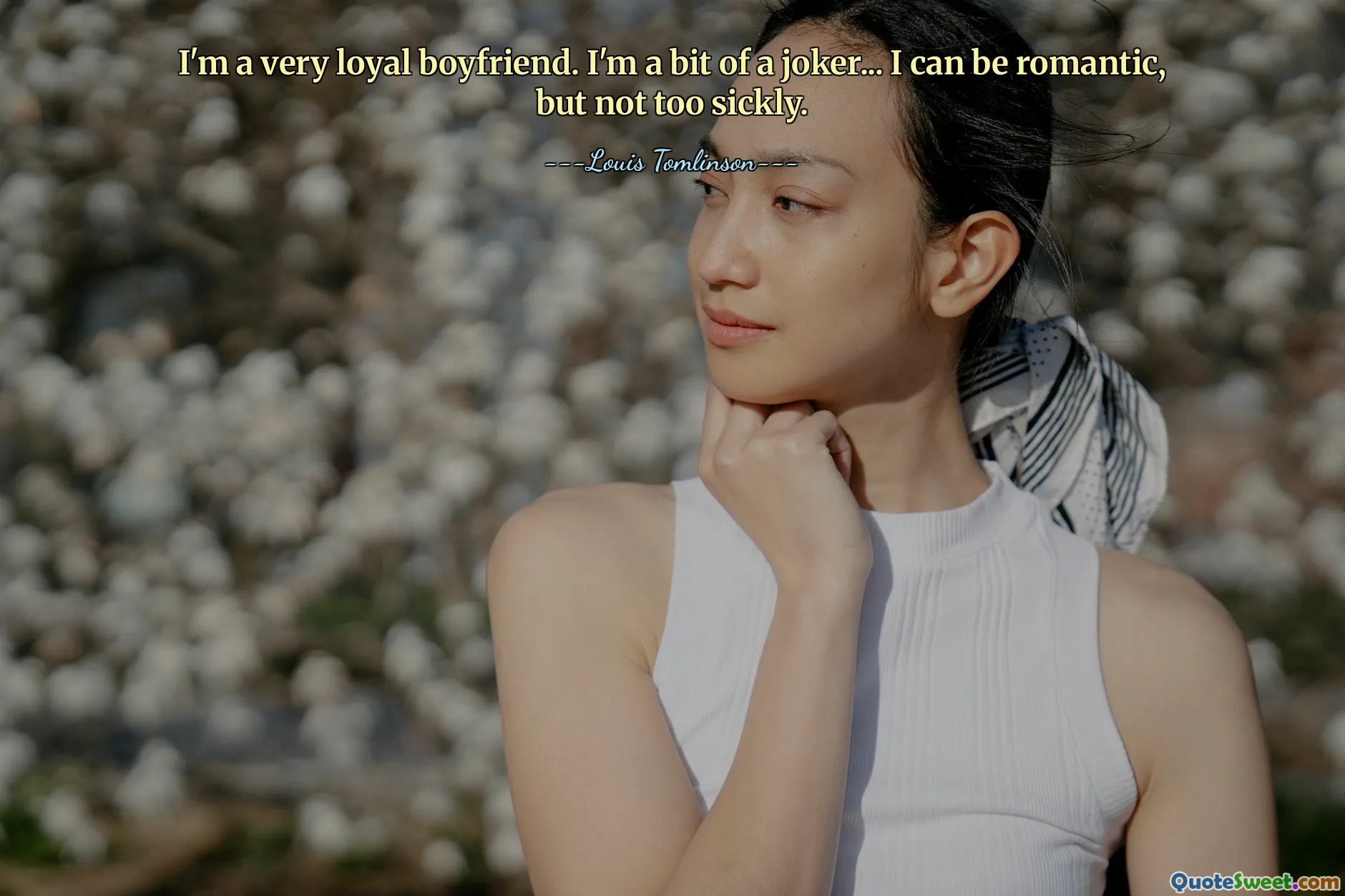 أنا صديق مخلص للغاية. أنا نوعاً ما جوكر... أستطيع أن أكون رومانسياً، لكن ليس مريضاً جداً.