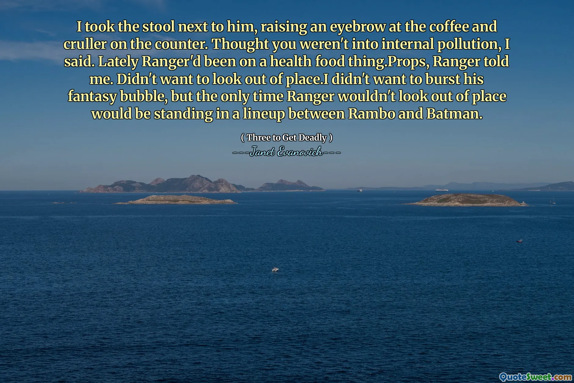 我坐在他旁边的凳子上，对着柜台上的咖啡和油条扬起眉毛。我以为你不喜欢内部污染，我说。最近，游侠一直在做健康食品的事情。道具，游侠告诉我。不想显得格格不入。我不想戳破他的幻想泡沫，但游骑兵唯一不会显得格格不入的时候就是站在兰博和蝙蝠侠之间的阵容中。