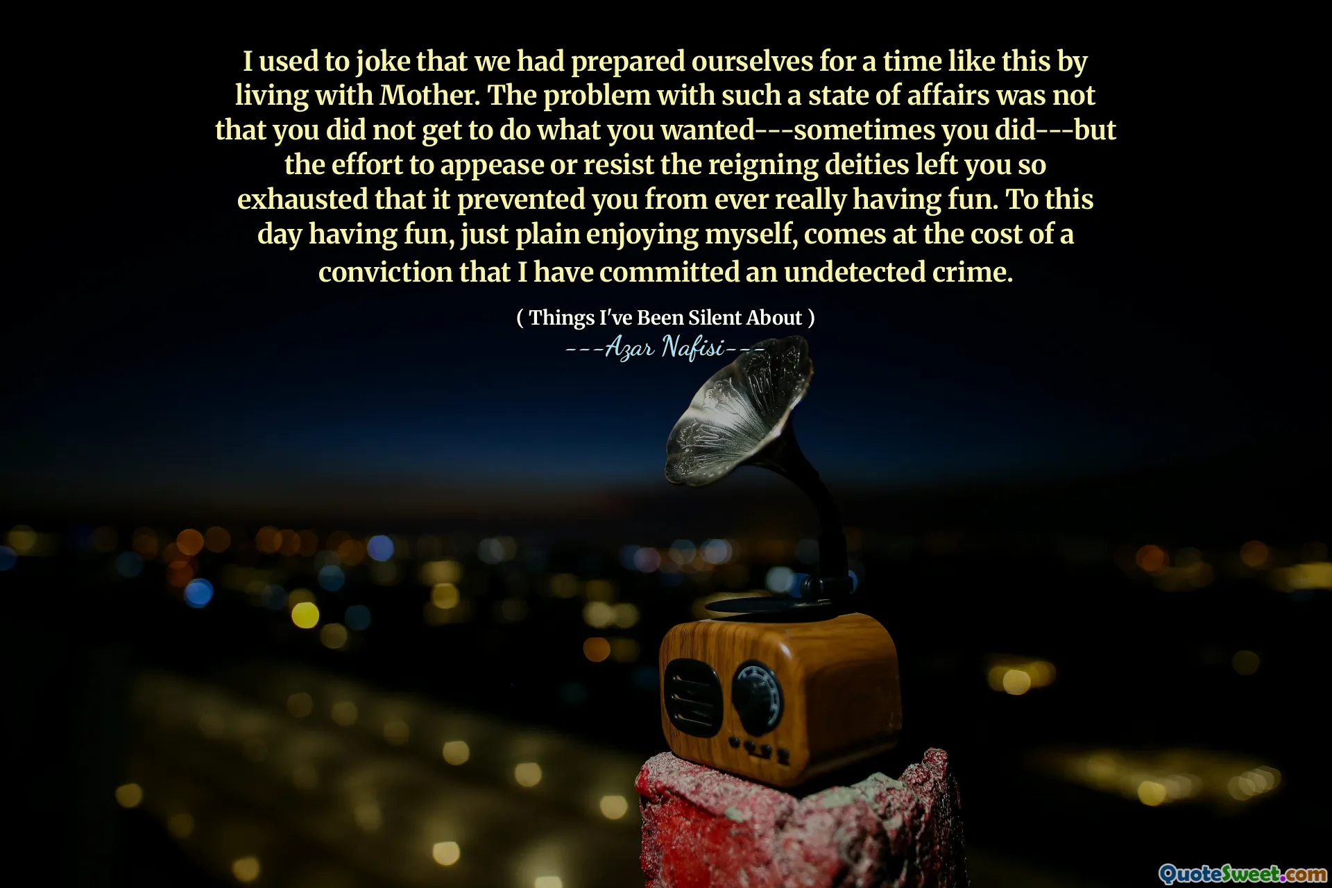 Scherzavo sul fatto che ci eravamo preparati per un po 'di tempo vivendo con la madre. Il problema con un tale stato di cose non era che non sei riuscito a fare quello che volevi --- a volte lo hai fatto --- ma lo sforzo di placare o resistere alle divinità in carica ti ha lasciato così esausta che ti ha impedito di divertirti mai davvero. Fino ad oggi divertendosi, semplicemente divertiti a me stesso, arriva al costo di una convinzione che ho commesso un crimine non rilevato.