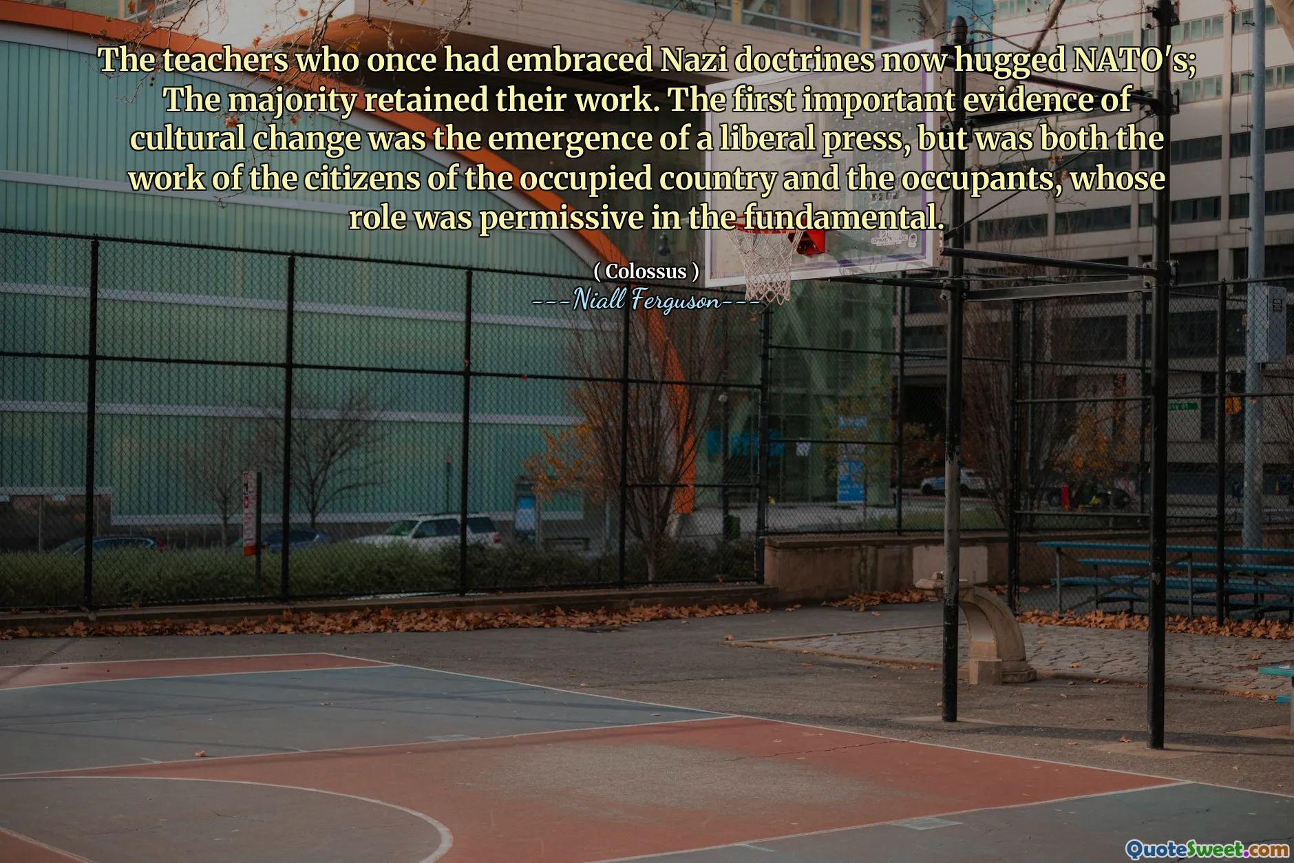 The teachers who once had embraced Nazi doctrines now hugged NATO's; The majority retained their work. The first important evidence of cultural change was the emergence of a liberal press, but was both the work of the citizens of the occupied country and the occupants, whose role was permissive in the fundamental.