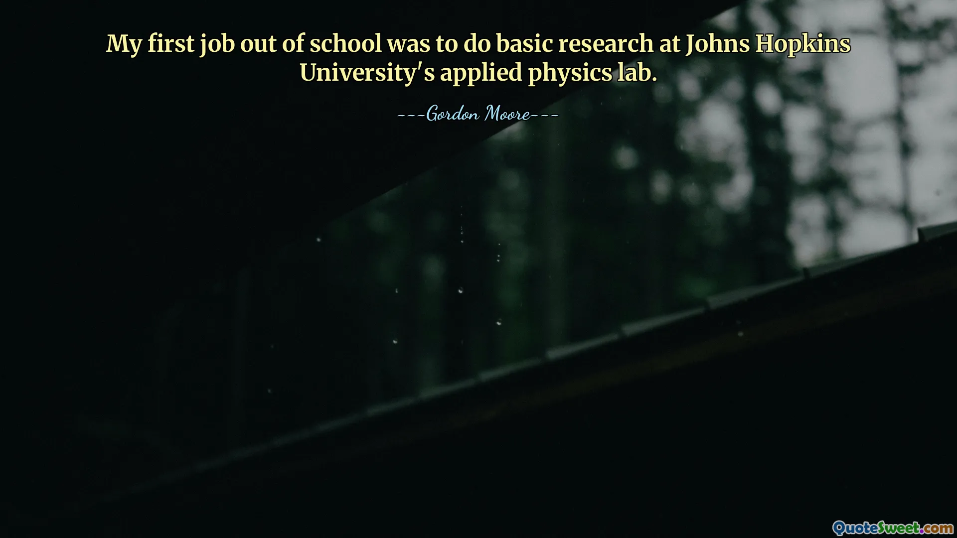 Mijn eerste baan na school was het doen van fundamenteel onderzoek aan het laboratorium voor toegepaste natuurkunde van de Johns Hopkins Universiteit.