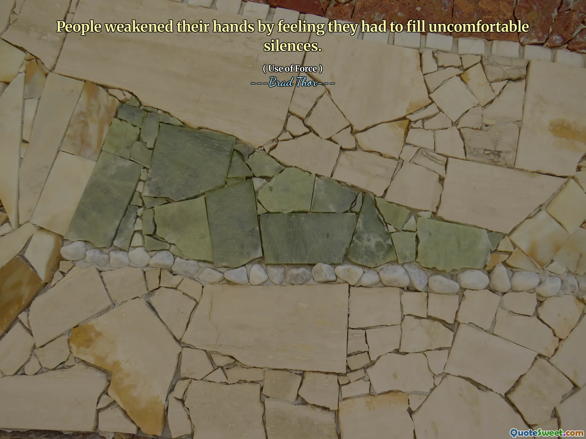 Oamenii și -au slăbit mâinile simțind că trebuie să umple tăceri incomode.