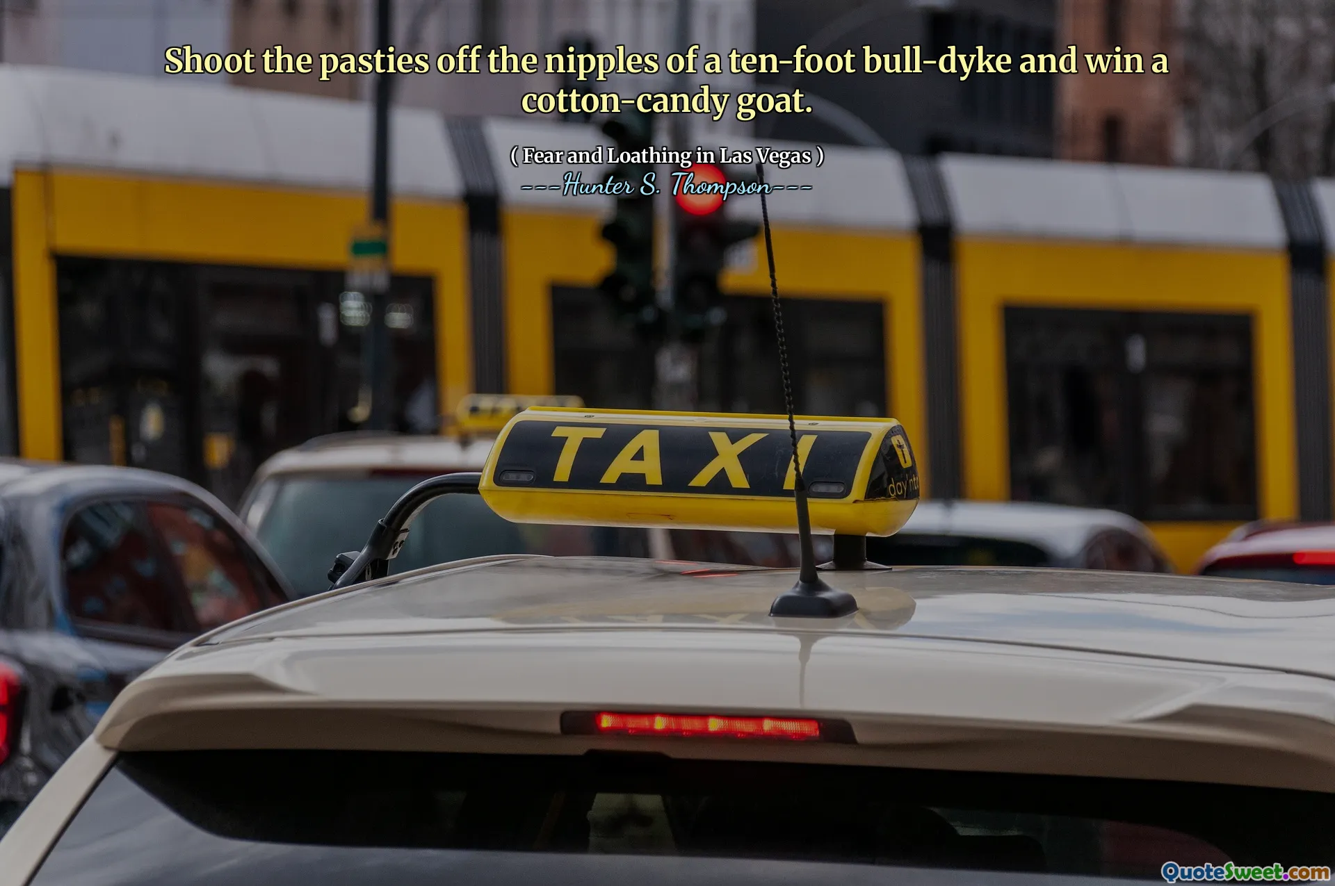 Trageți pastele de pe sfârcurile unui dig de zece metri și câștigați o capră de bumbac.