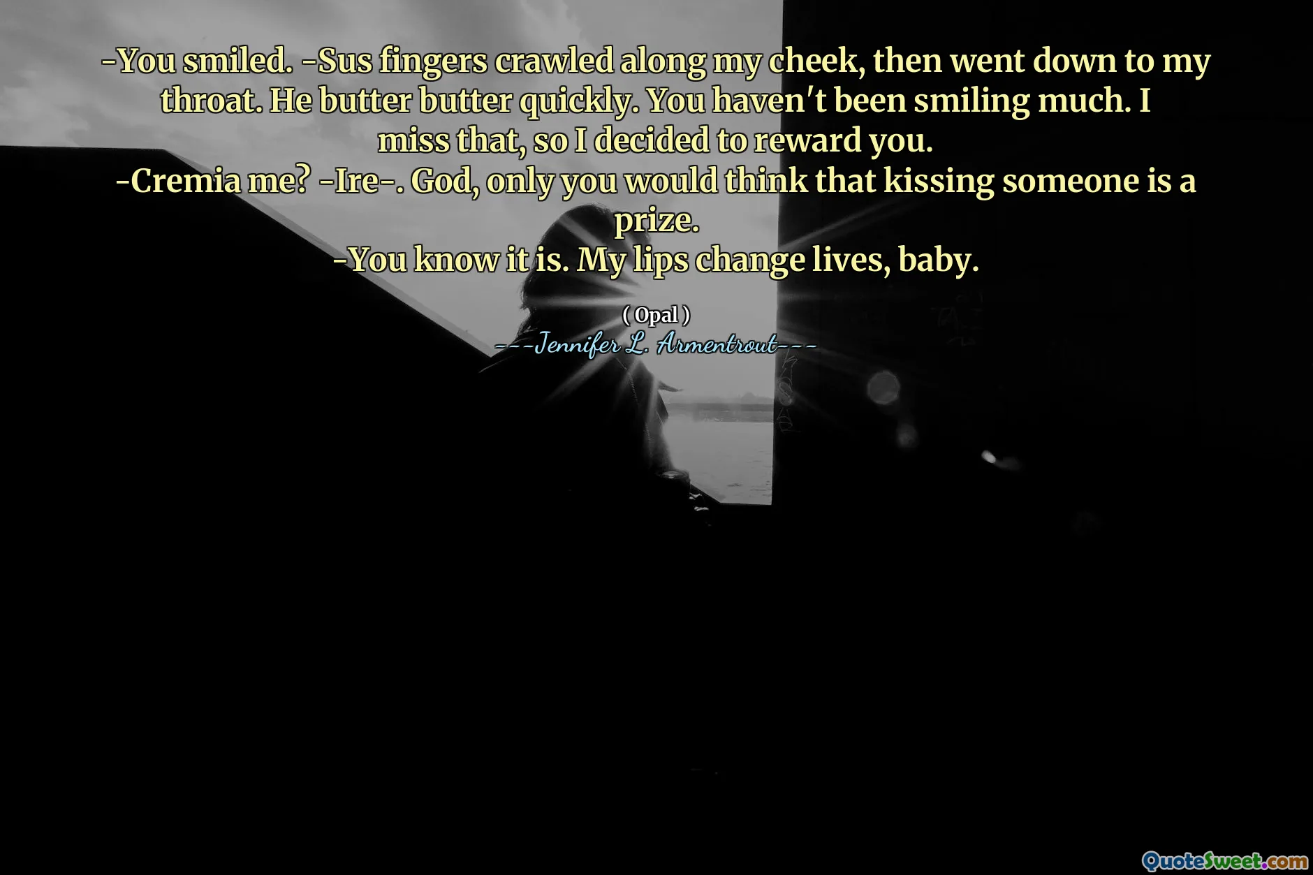 -You smiled. -Sus fingers crawled along my cheek, then went down to my throat. He butter butter quickly. You haven't been smiling much. I miss that, so I decided to reward you.
-Cremia me? -Ire-. God, only you would think that kissing someone is a prize.
-You know it is. My lips change lives, baby.