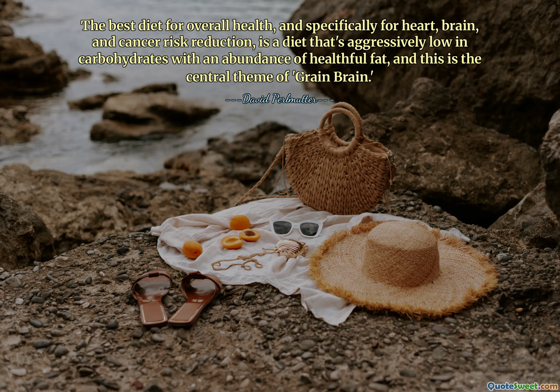 Den bästa kosten för övergripande hälsa, och specifikt för att minska risken för hjärta, hjärna och cancer, är en diet som är aggressivt låg i kolhydrater med ett överflöd av hälsosamt fett, och detta är det centrala temat för "Grain Brain".