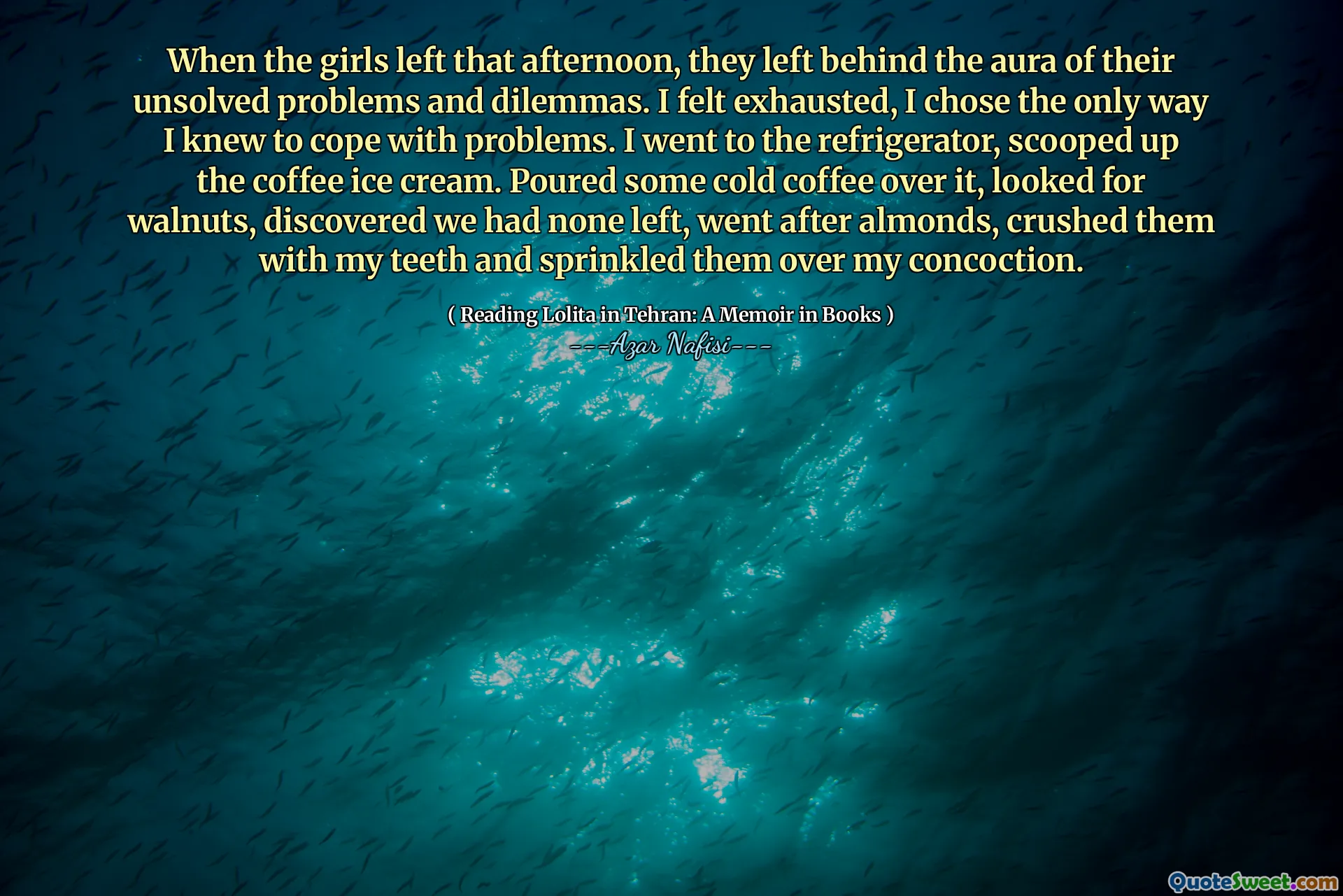 当女孩那天下午离开时，她们留下了未解决的问题和困境的光环。我感到精疲力尽，我选择了我知道解决问题的唯一方法。我去了冰箱，sc起咖啡冰淇淋。在上面倒了一些冷咖啡，寻找核桃，发现我们没有留下，追赶杏仁，用牙齿压碎它们，然后将它们洒在我的混合物上。