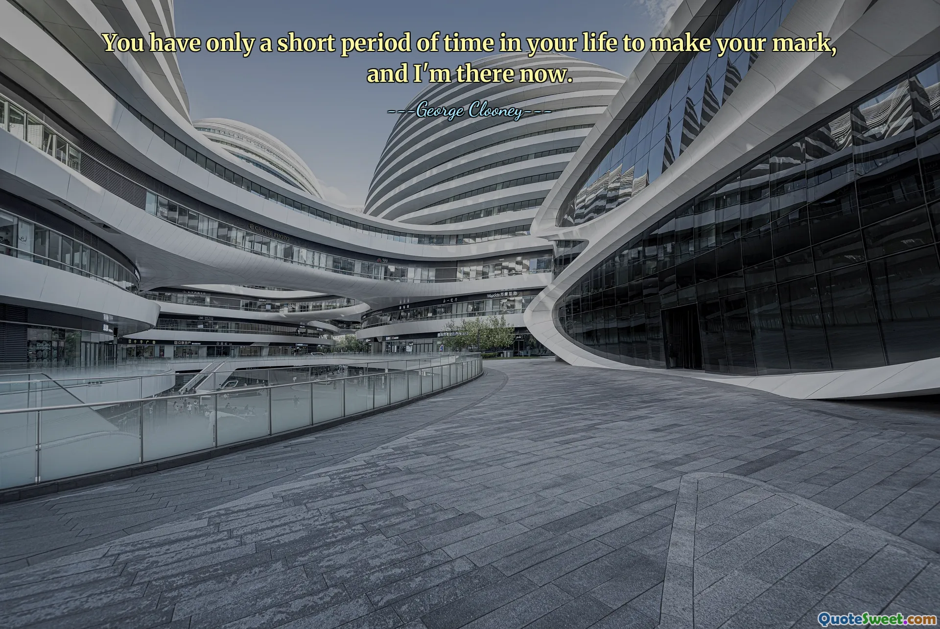 Bạn chỉ có một khoảng thời gian ngắn trong đời để ghi dấu ấn của mình và bây giờ tôi đang ở đó.