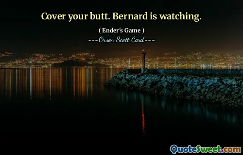 Dekk til baken. Bernard ser på.