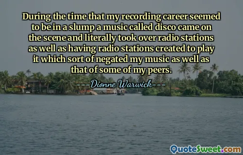 Während meine Karriere als Musiker in einer Krise zu stecken schien, tauchte eine Musik namens Disco auf, die buchstäblich die Radiosender eroberte und Radiosender gründete, die sie spielten, was meine Musik und die einiger meiner Kollegen gewissermaßen negierte.