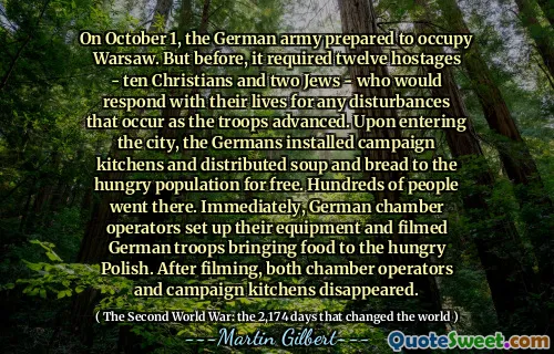 On October 1, the German army prepared to occupy Warsaw. But before, it required twelve hostages - ten Christians and two Jews - who would respond with their lives for any disturbances that occur as the troops advanced. Upon entering the city, the Germans installed campaign kitchens and distributed soup and bread to the hungry population for free. Hundreds of people went there. Immediately, German chamber operators set up their equipment and filmed German troops bringing food to the hungry Polish. After filming, both chamber operators and campaign kitchens disappeared.